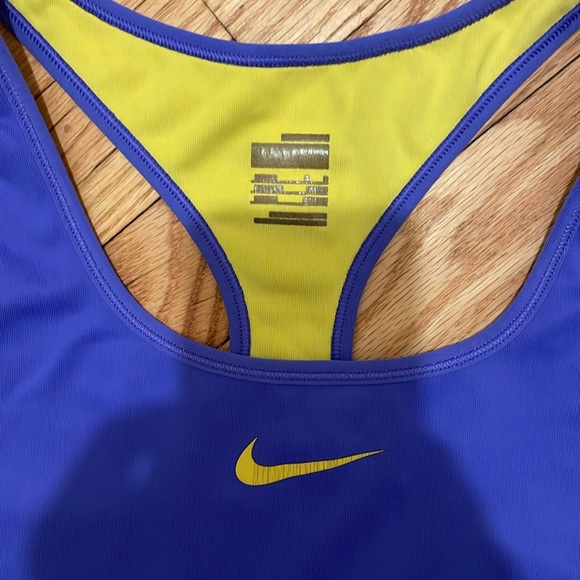 Nike Pro Women’s Size Vintage Medium Purple Yellow Sports Bra - Picture 3 of 8